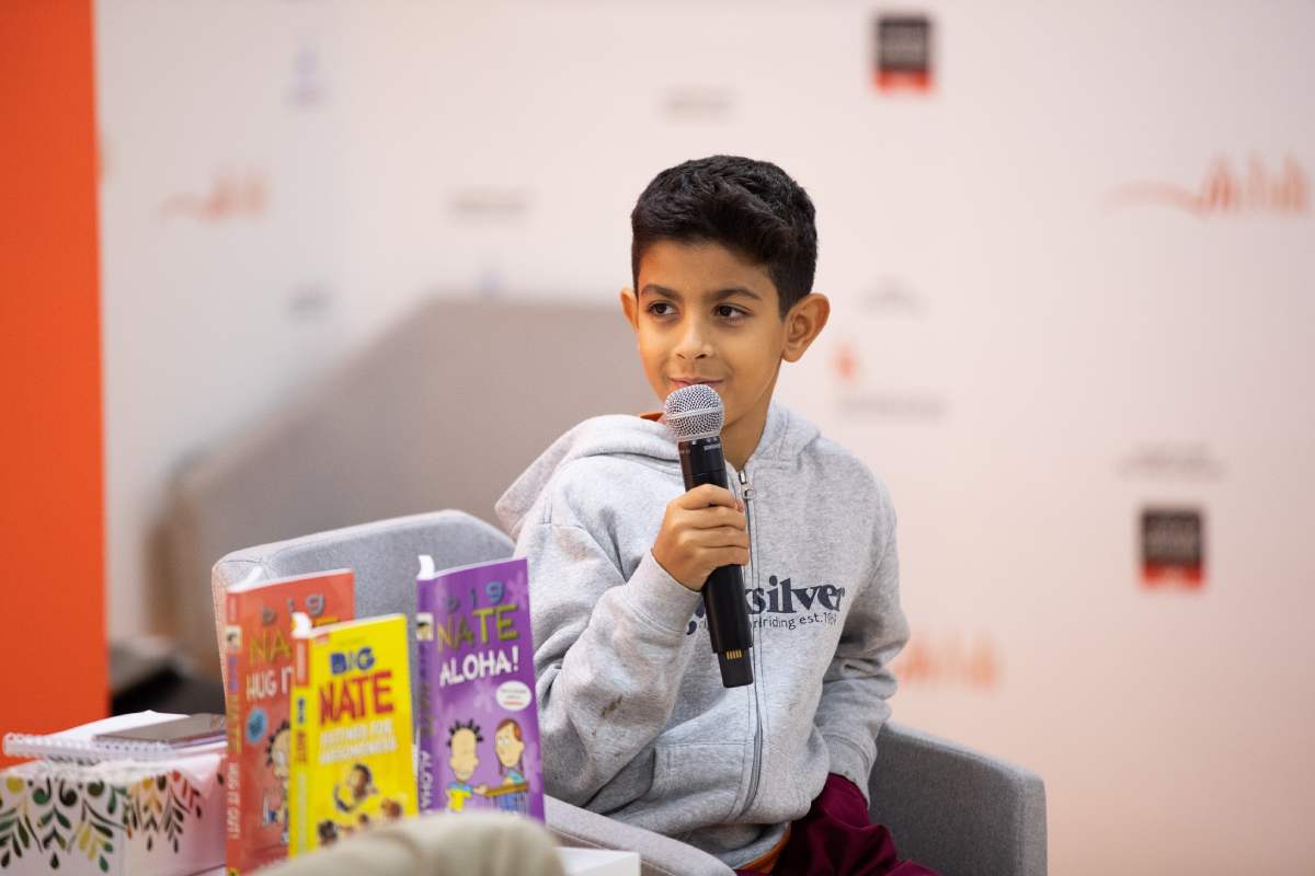 Words or pictures: Which tells the better story? Debate intrigues young readers at SIBF 2022