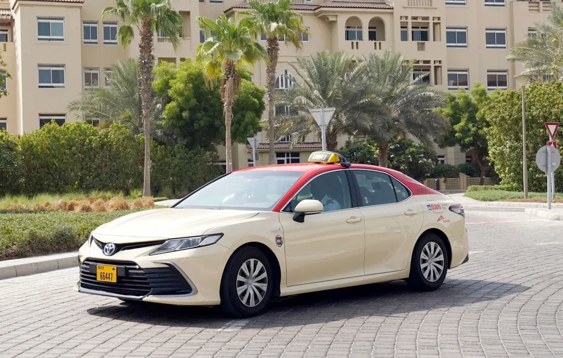 Dubai-Taxi-booking