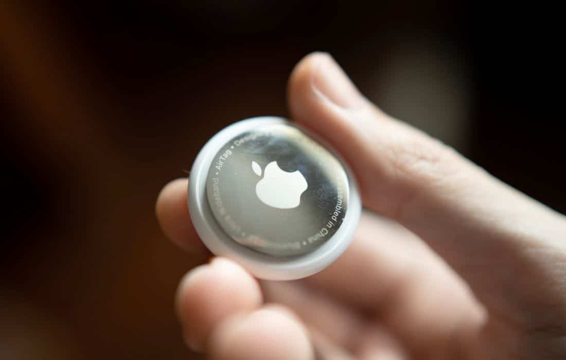 Apple and Google endorse standard to alert people being tracked by unknown Bluetooth devices