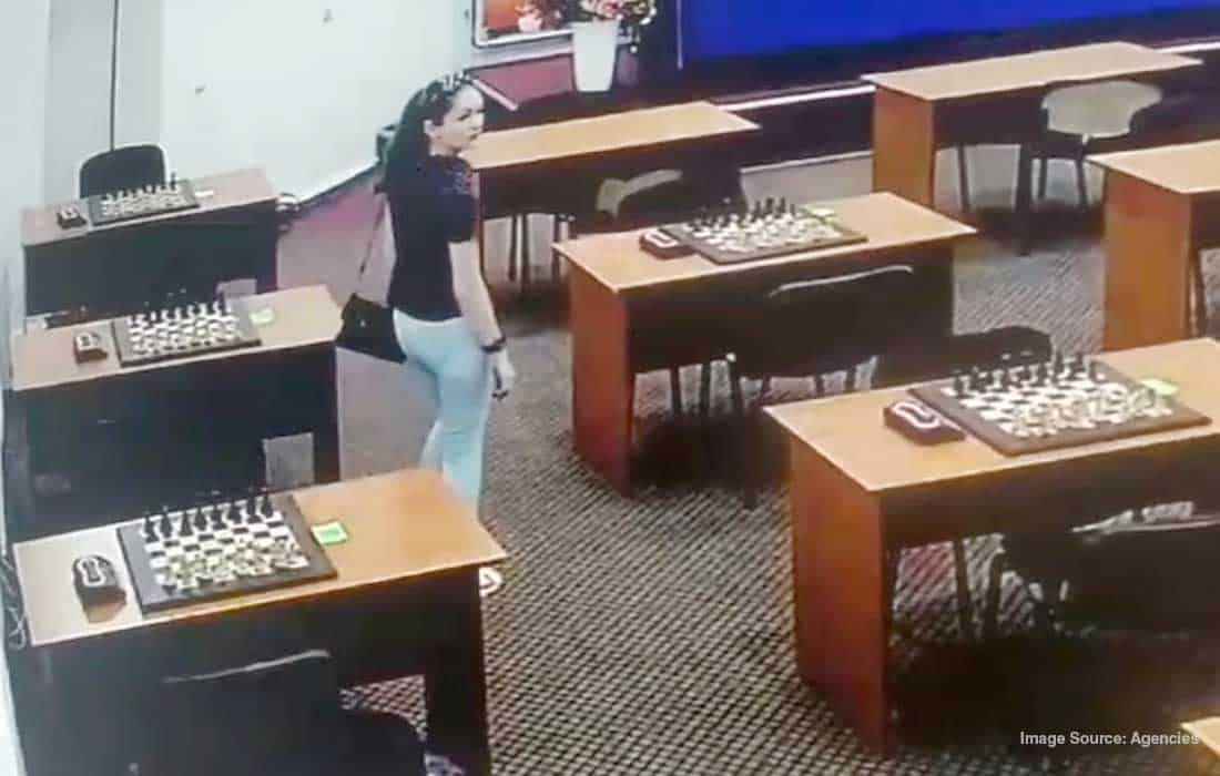 Russian chess champion poisons her rival with mercury on chess pieces