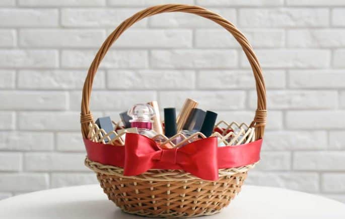 Secret Santa Party Christmas Gifts Skincare or beauty hamper