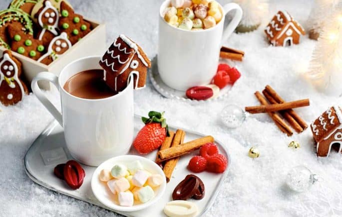Emirates’ festive experience takes flight with Christmas cheer