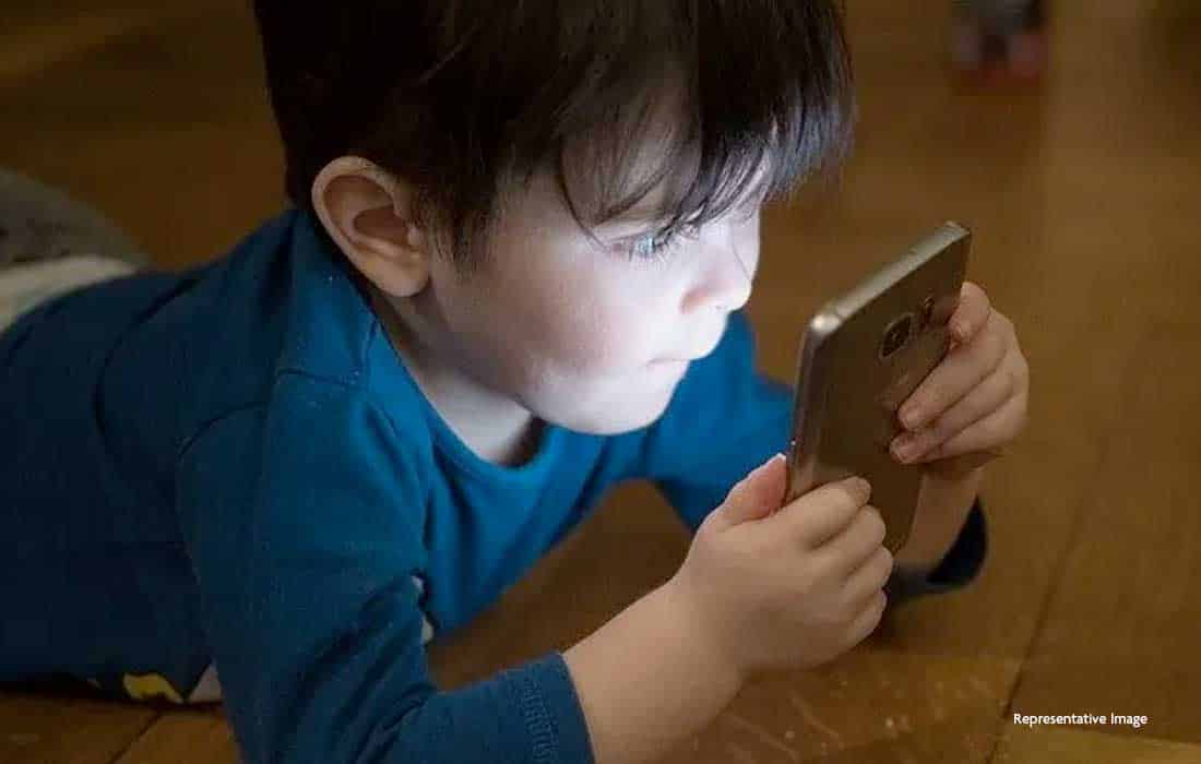 Digital detox program helps kids reduce screen time