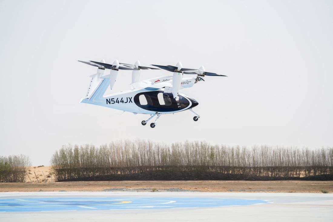Dubai Achieves Regional First with Successful Joby Air Taxi Test Flight (2)