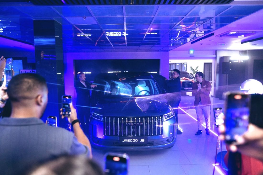 JAECOO J5 makes bold debut in Dubai with tech, style and smart features