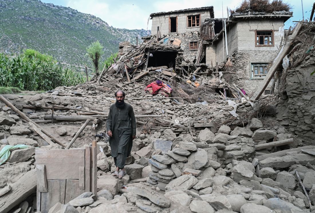 Afghanistan earthquake kills 812 people, thousands injured in eastern provinces