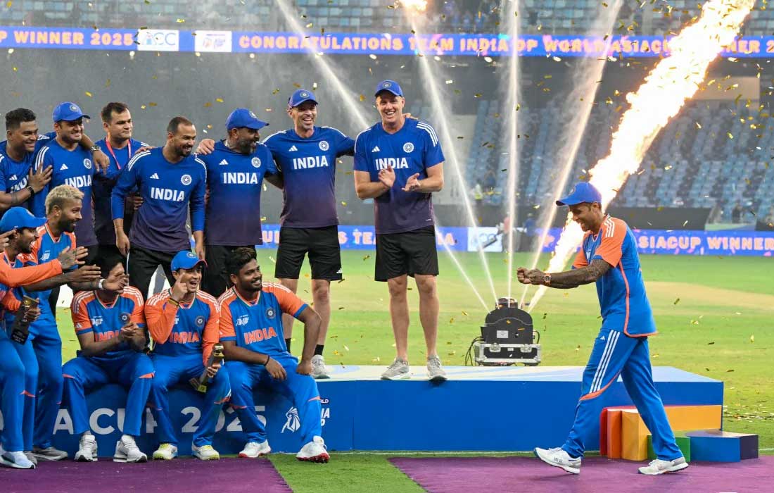 Asia Cup trophy drama as India refuse handover from ACC chief Mohsin Naqvi