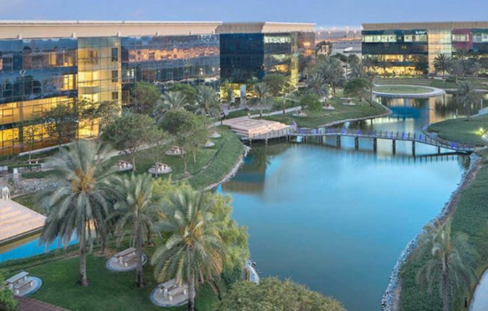 Dubai free zone permit opens mainland access