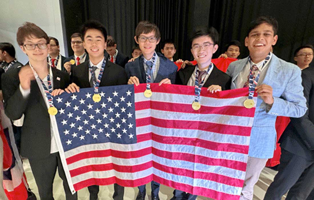 US Physics Olympiad golds sweep 2025