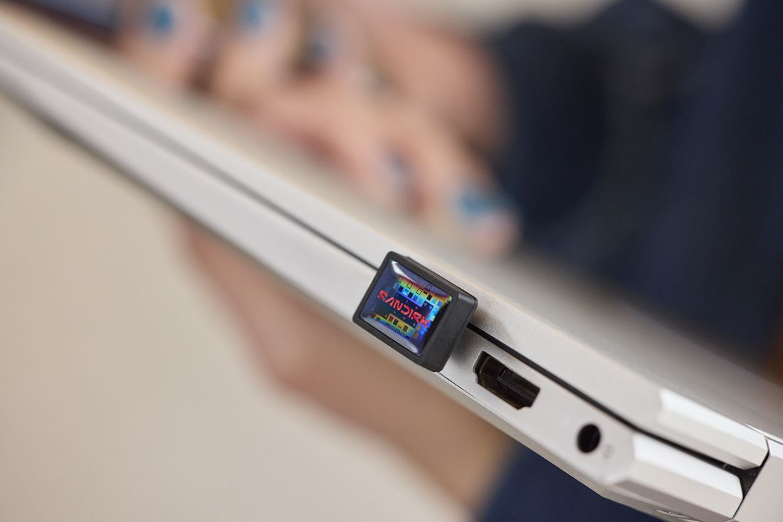 Sandisk unveils world’s smallest 1TB USB-C flash drive for mobile users
