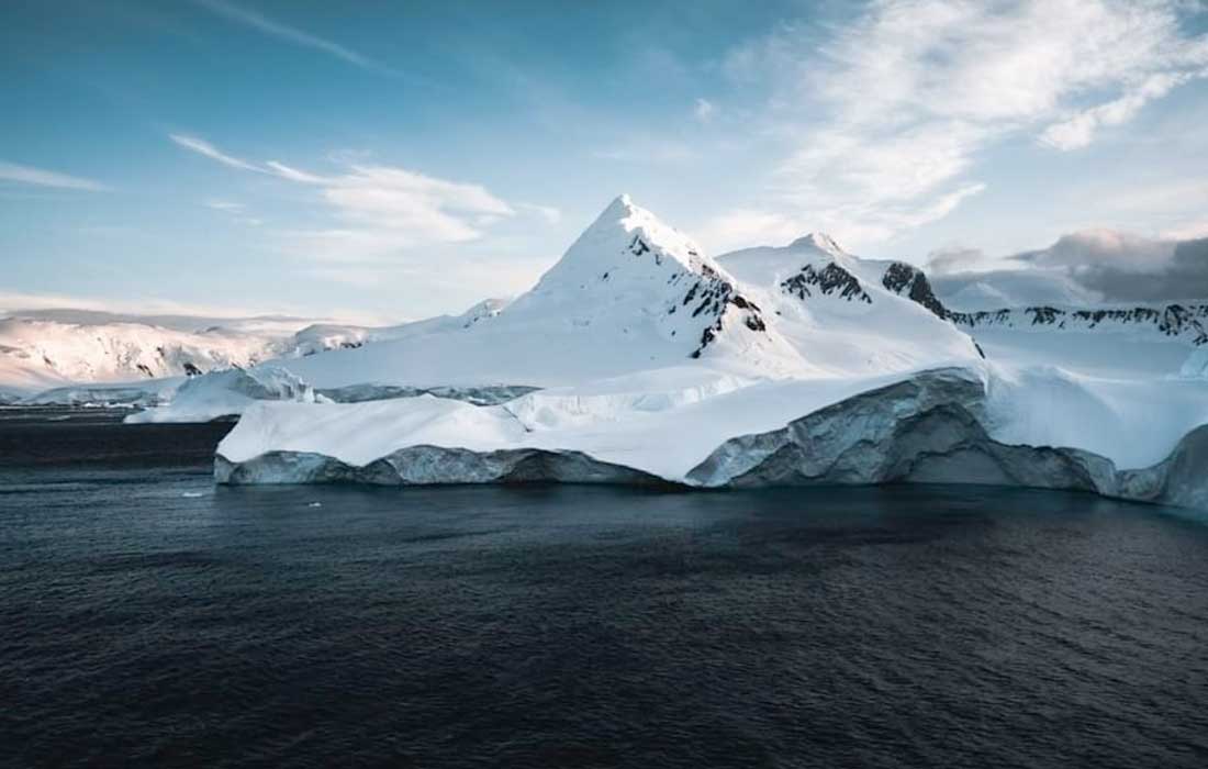 Antarctica hidden landscape revealed in new map