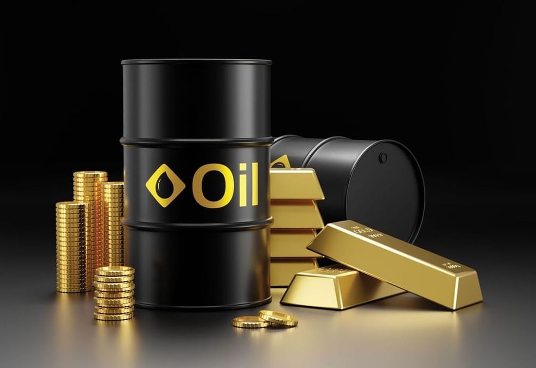 Oil prices rise further as gold prices hold steady globally