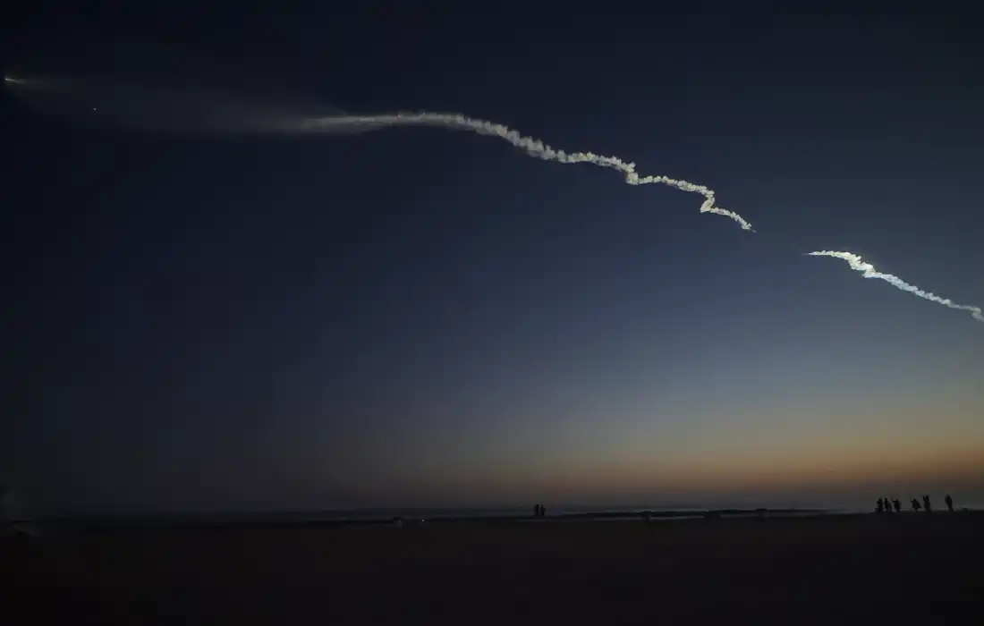 Starlink satellites expand global coverage