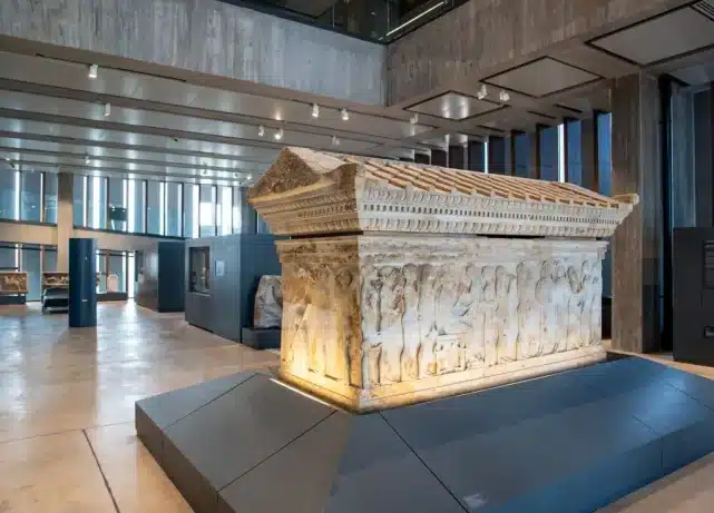 Explore Troy: The Ancient City That Shaped Legends