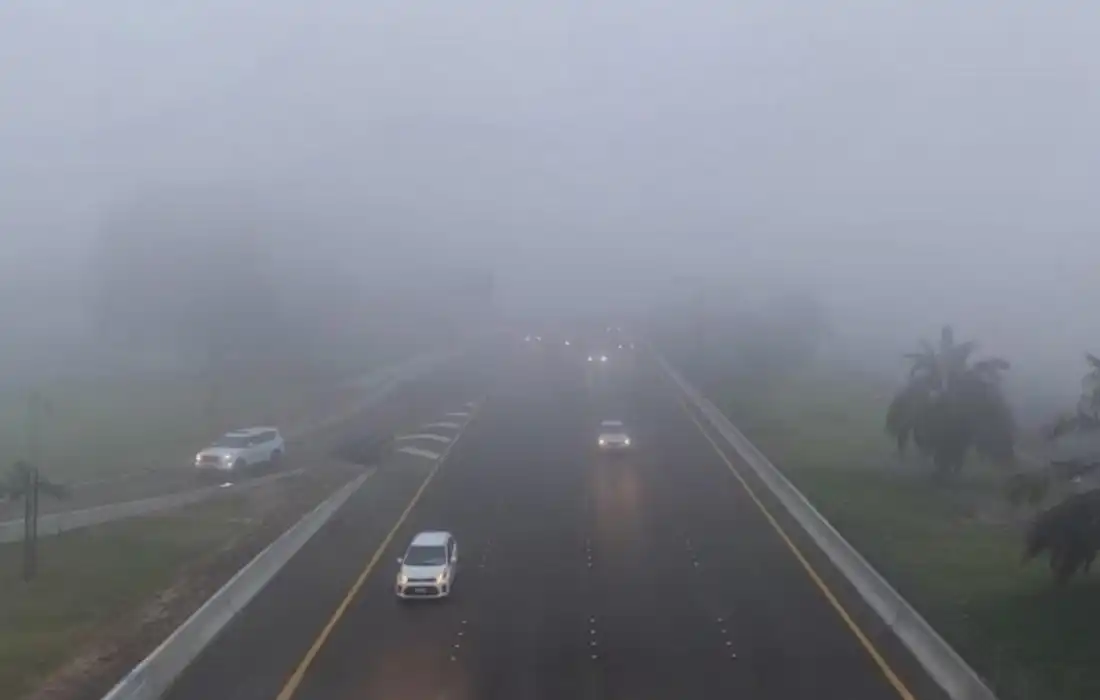 Abu Dhabi speed limits reduced as fog hits roads