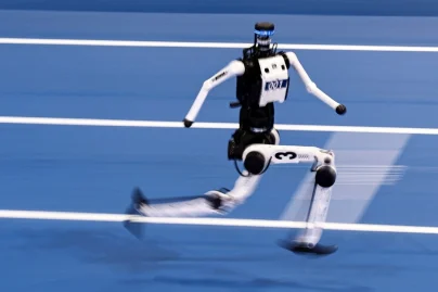 Chinese robot runs 100 metres faster than Usain Bolt’s record