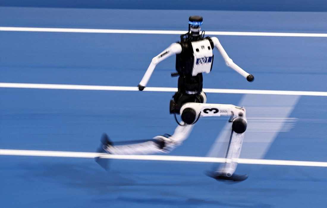 Chinese humanoid robot runs faster than Bolt