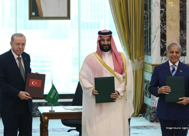 Saudi Arabia, Pakistan and Turkiye sign landmark joint defence pact