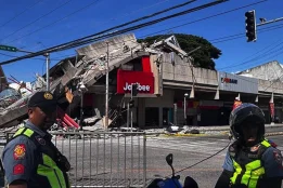 5.9-magnitude earthquake strikes off Philippines coast with no tsunami threat