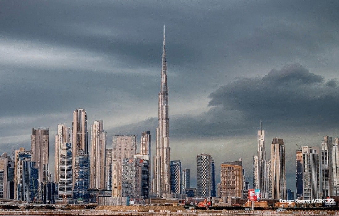 Rain clouds over the UAE skyline as El Niño strengthens and rainfall chances increase.