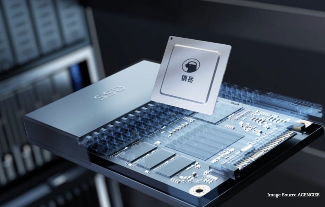 Alibaba Zhenwu V900 AI chip unveiled at the 2026 Apsara Conference in Hangzhou, China.