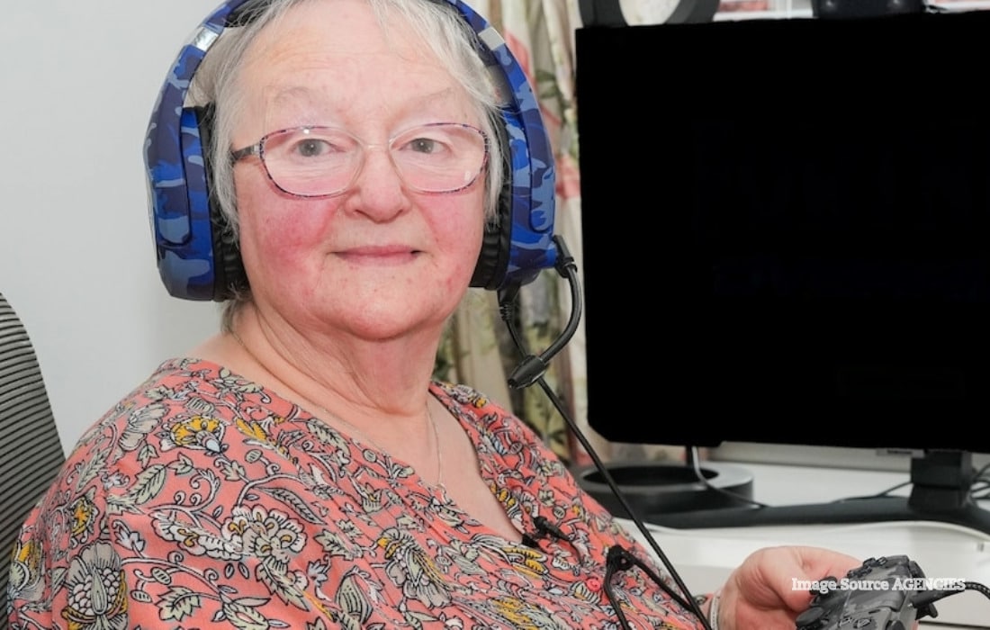 Scottish Fortnite streamer Cath Bowie celebrates her Guinness World Records achievement at age 78.