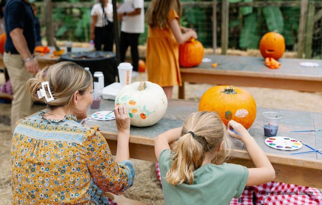 Dubai pumpkin patch Halloween event with pumpkins, painting activities and autumn decorations for families.