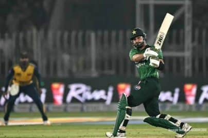 Pakistan defeat Sri Lanka by four wickets in opening T20 international