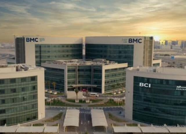 Burjeel Holdings Partners with Proximie to Develop AI-Powered Operating Rooms