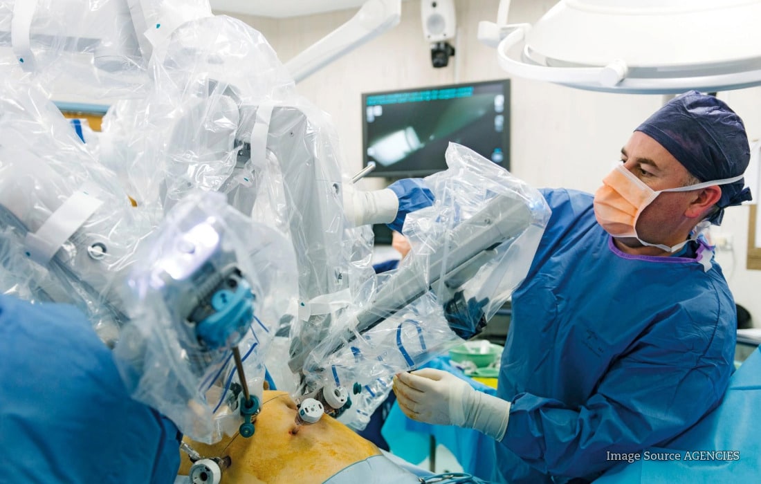 Abu Dhabi researchers win international award for Janus AI surgical assistance technology