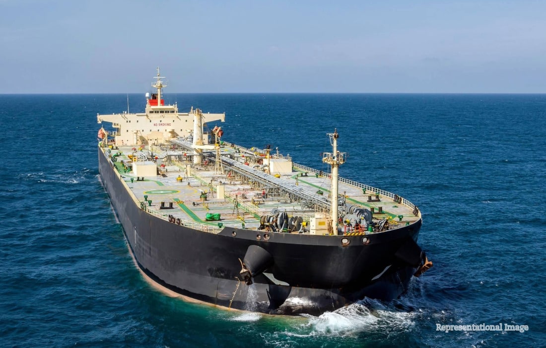 Commercial oil tanker sailing at sea representing the MT Honour 25 crew killing incident off Somalia.