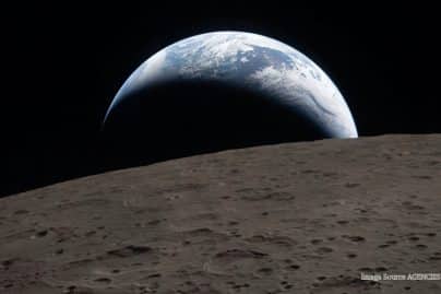 Artemis II astronaut captures stunning ‘Earthset’ on iPhone during Moon mission